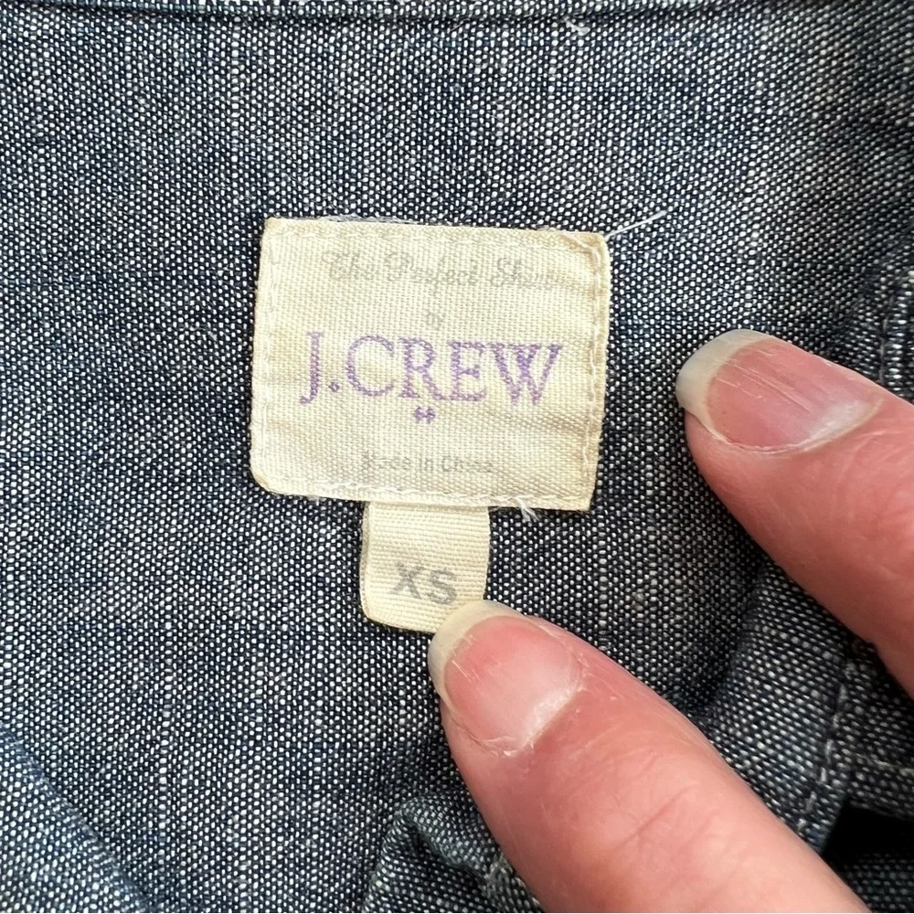 J. Crew Blue Denim Chambray 100% Cotton Button Down Shirt